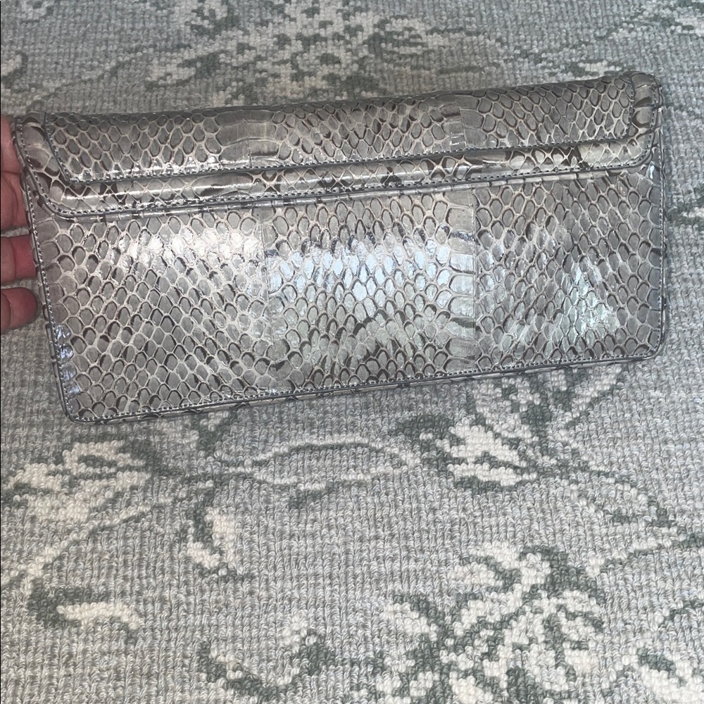 Judith Leiber python Grey clutch Decorated silver tone chain in the front - Picture 14 of 16